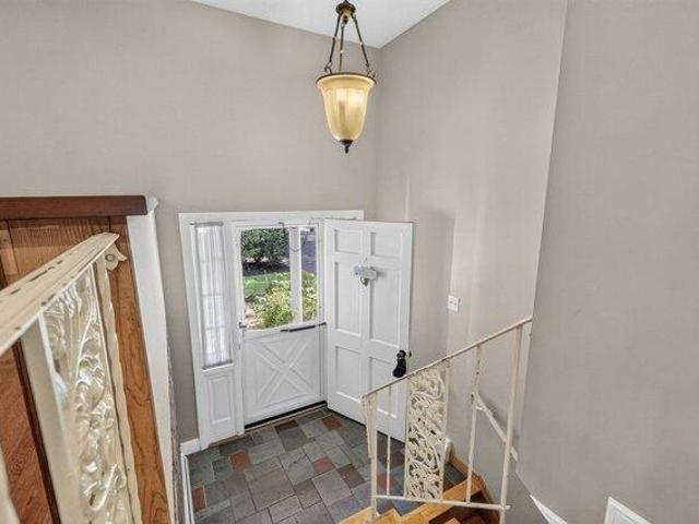 house with 4 bedroom, Westwood MA ES106071324