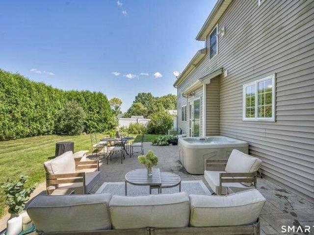 house with 4 bedroom, Wethersfield CT ES105442597