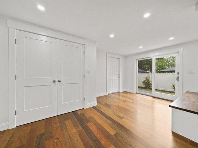 house with 4 bedroom, Weymouth MA ES105532769