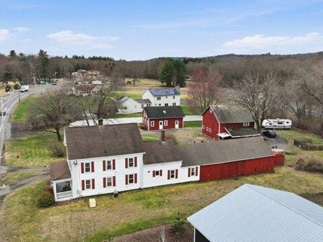 house with 4 bedroom, Whately MA ES104543711