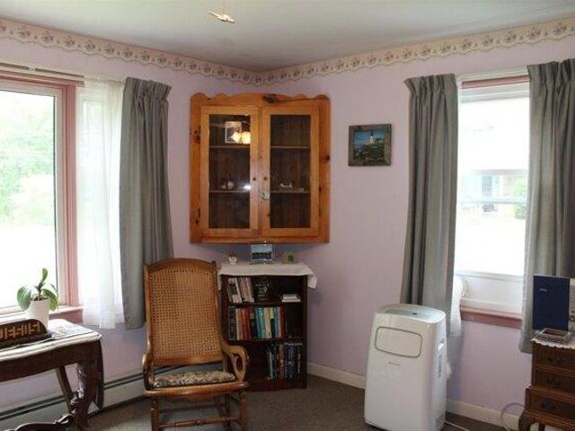 house with 4 bedroom, Whitefield NH ES105589466