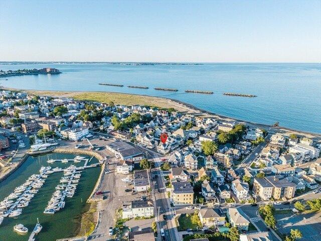 house with 4 bedroom, Winthrop MA ES105367426