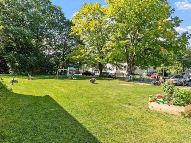 house with 4 bedroom, Winchendon MA ES105341183
