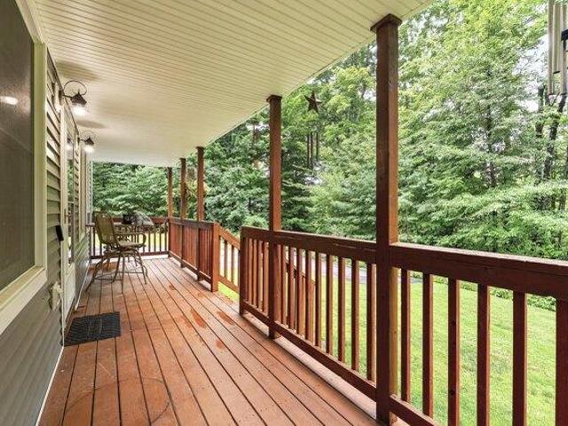 house with 4 bedroom, Windham ME ES105559348