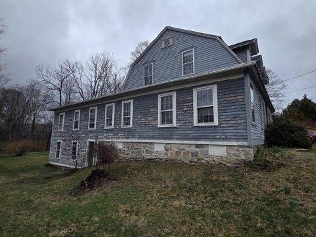 house with 4 bedroom, Windham CT ES103931542