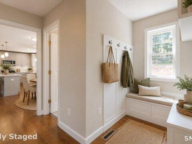 house with 4 bedroom, Windsor CT ES105293853
