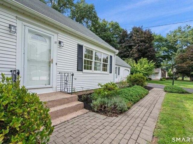house with 4 bedroom, Windsor CT ES105550852
