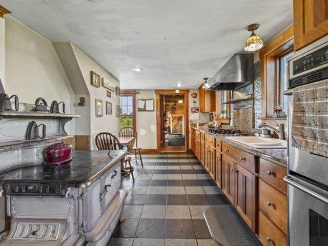 house with 4 bedroom, Wilton ME ES105512912