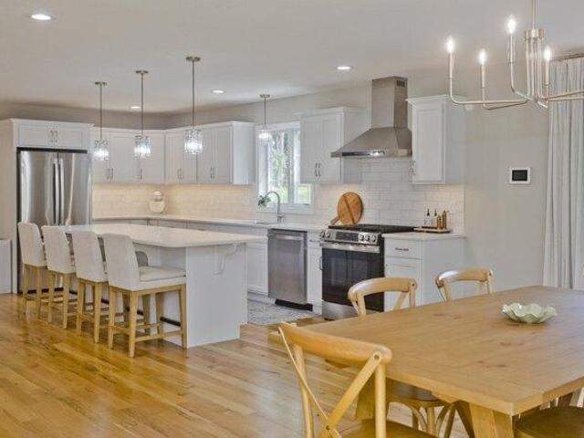 house with 4 bedroom, Wilbraham MA ES105614582