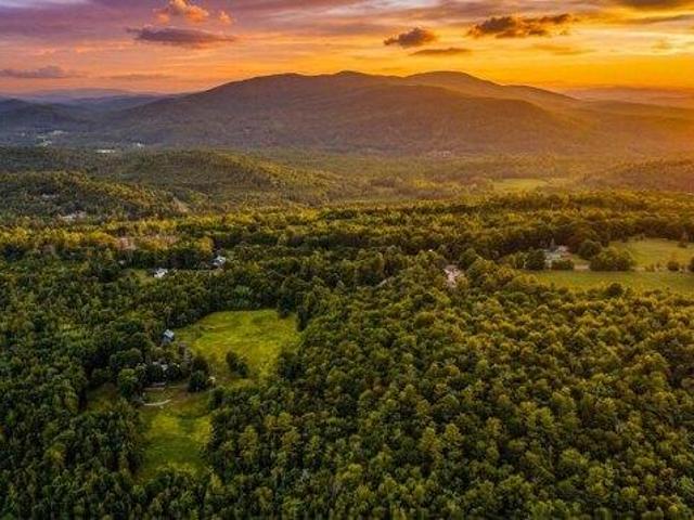 house with 4 bedroom, Wilmot NH ES105549690