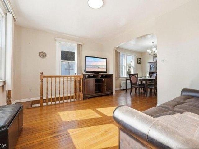 house with 4 bedroom, Woodbridge NJ DS103621412
