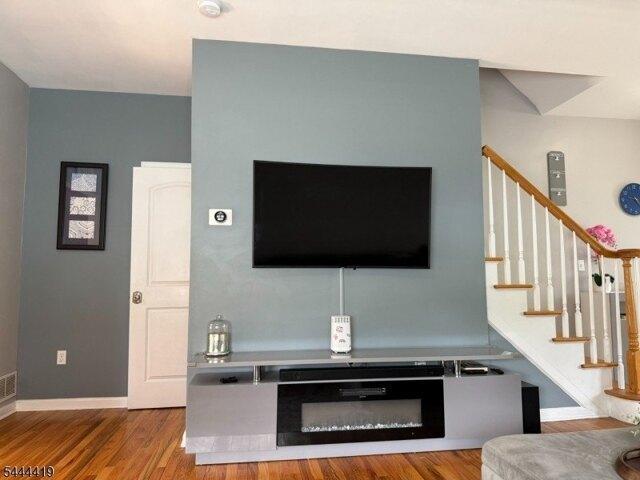 house with 4 bedroom, Woodbridge NJ ES105318356