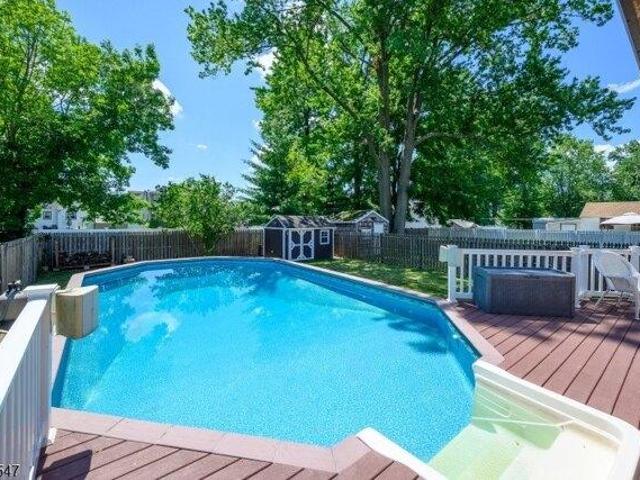 house with 4 bedroom, Woodbridge NJ ES105424237