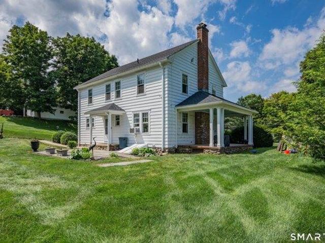 house with 4 bedroom, Woodbury CT ES105477336