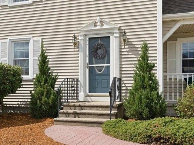 house with 4 bedroom, Worcester MA ES104481859