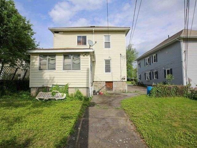 house with 4 bedroom, Worcester MA ES104605459