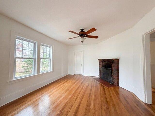 house with 4 bedroom, Worcester MA ES105341174