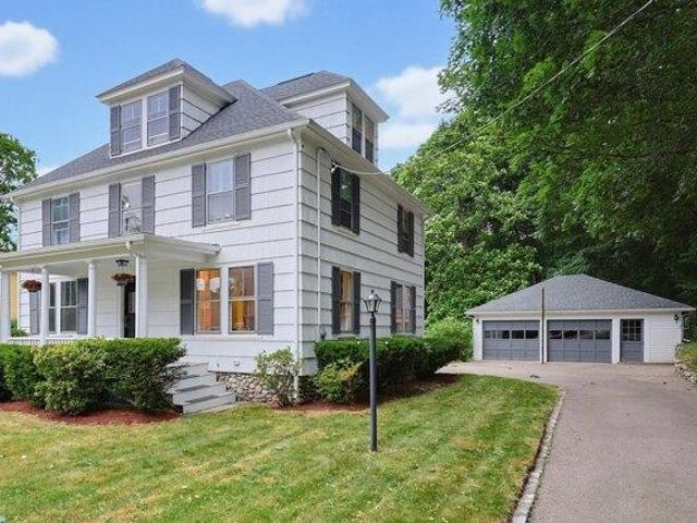 house with 4 bedroom, Wrentham MA ES105552588