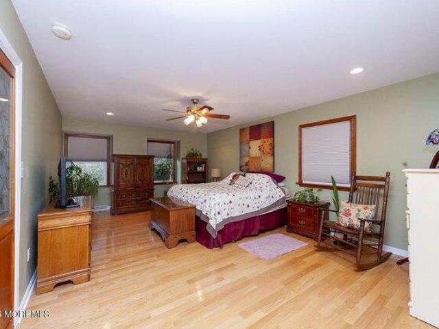 house with 4 bedroom, Wrightstown NJ ES105276114