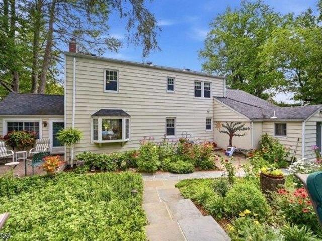 house with 4 bedroom, Wyckoff NJ ES105678323
