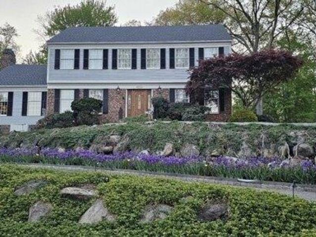 house with 4 bedroom, Wyckoff NJ ES105681963
