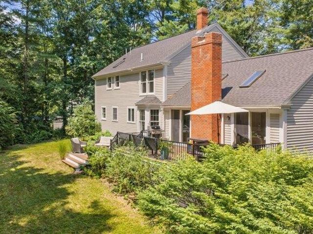 house with 4 bedroom, Yarmouth ME ES105725324