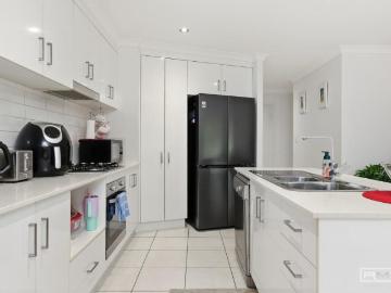 For Rent 4 Bedroom House Yeppoon QLD DS101672494