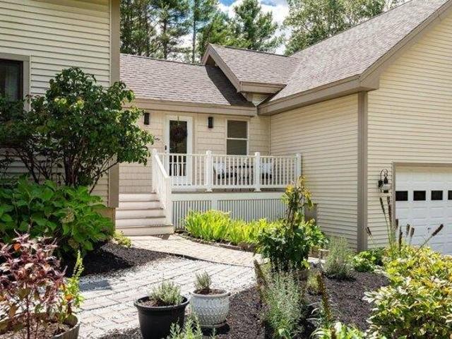 house with 4 bedroom, York ME ES105577421