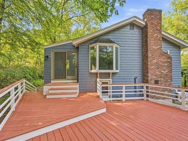house with 4 bedroom, Acton MA ES105292815