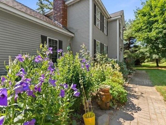 house with 4 bedroom, Acton MA ES105350003