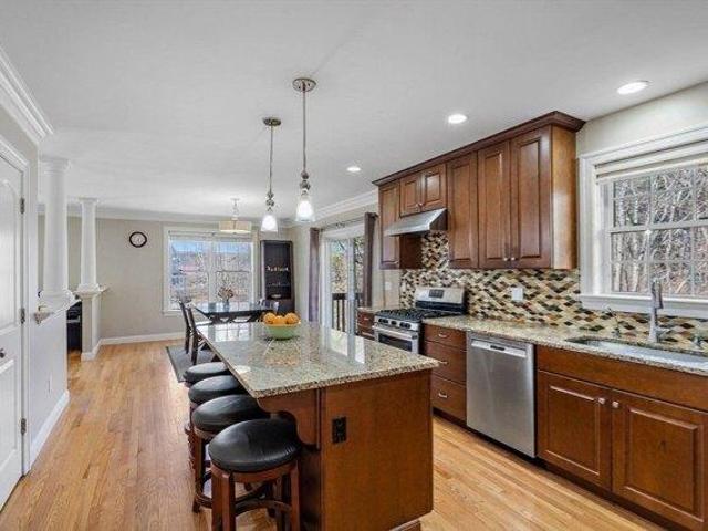 house with 4 bedroom, Acton MA ES105366553