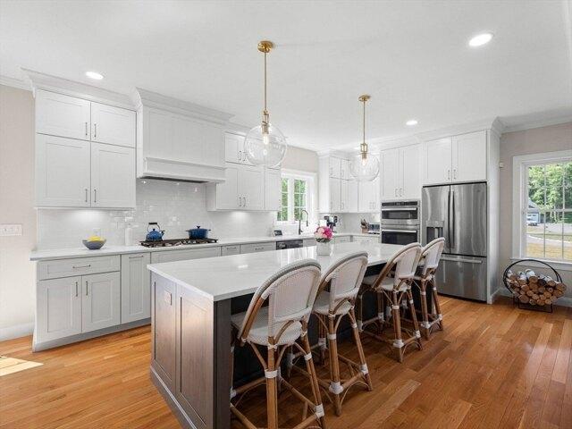 house with 4 bedroom, Acton MA ES105385216