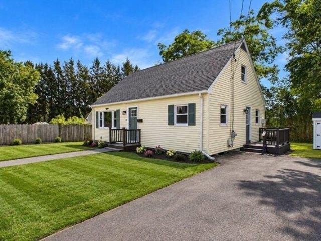 house with 4 bedroom, Acushnet MA ES105475149