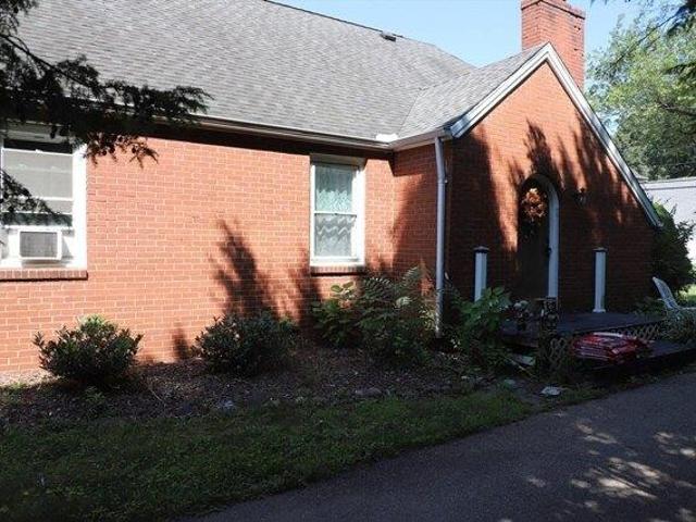 house with 4 bedroom, Agawam MA ES105418878