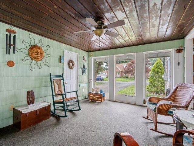 house with 4 bedroom, Agawam MA ES105383967