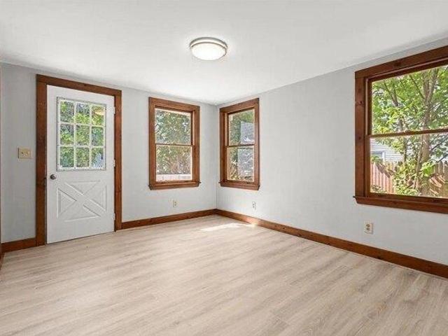 house with 4 bedroom, Amesbury MA DS104374317