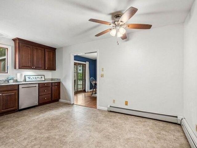 house with 4 bedroom, Amesbury MA ES105492802