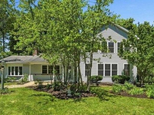 house with 4 bedroom, Amherst MA ES104478132