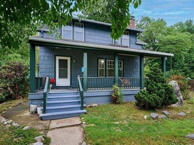 house with 4 bedroom, Amherst MA ES105330947