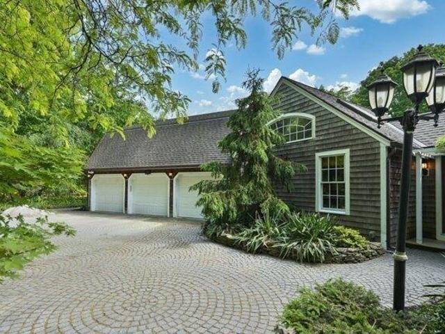 house with 4 bedroom, Andover MA ES105404670
