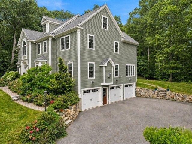 house with 4 bedroom, Andover MA ES105418689