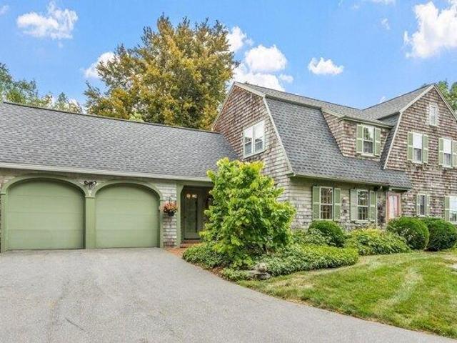 house with 4 bedroom, Andover MA ES105588325