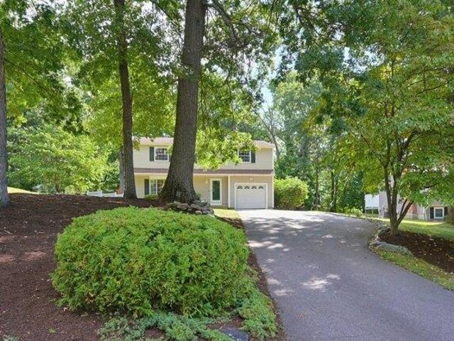 house with 4 bedroom, Ashland MA ES105494568