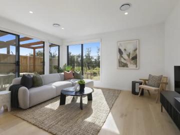 Aspendale, Bangholme, Victoria - Equipped kitchen