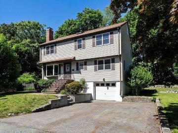 house with 4 bedroom, Arlington MA DS103444757