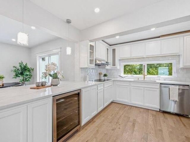 house with 4 bedroom, Arlington MA ES105426341