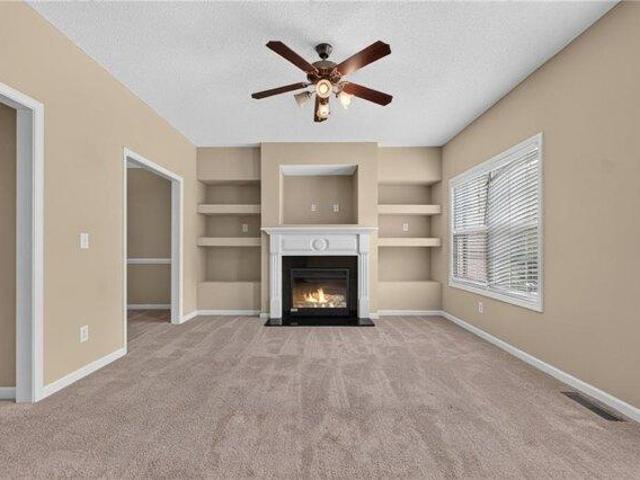 house with 4 bedroom, Atlanta GA ES104909194