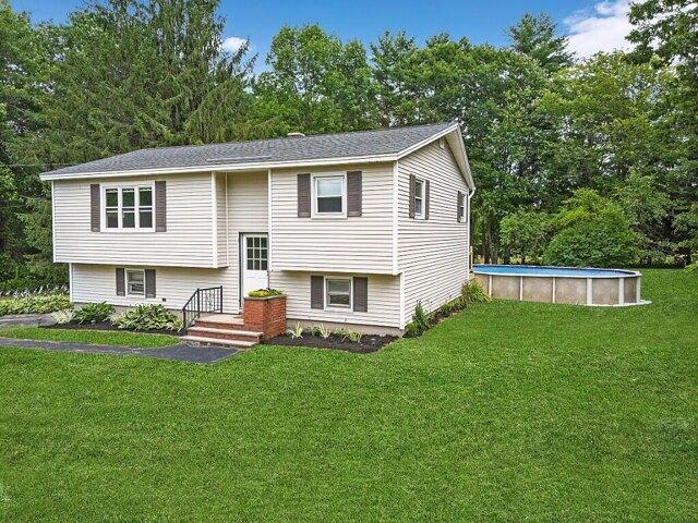house with 4 bedroom, Augusta ME ES105926641