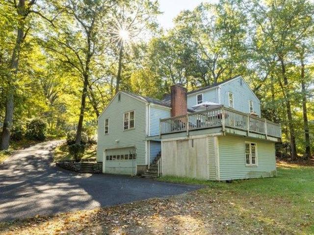 house with 4 bedroom, Avon CT ES104649969