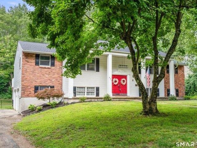 house with 4 bedroom, Avon CT ES105442957